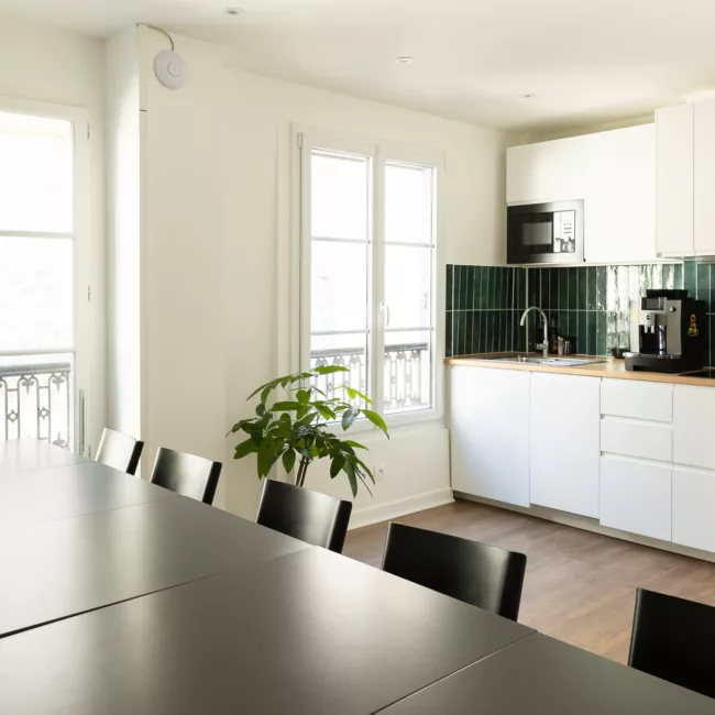 bureaux-rue-argenteuil-pyramde-r5-reflex-2