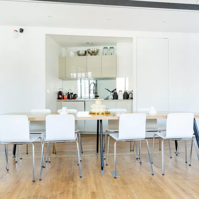 bureaux-rue-jean-jacques-rousseau-halles-reflex-21