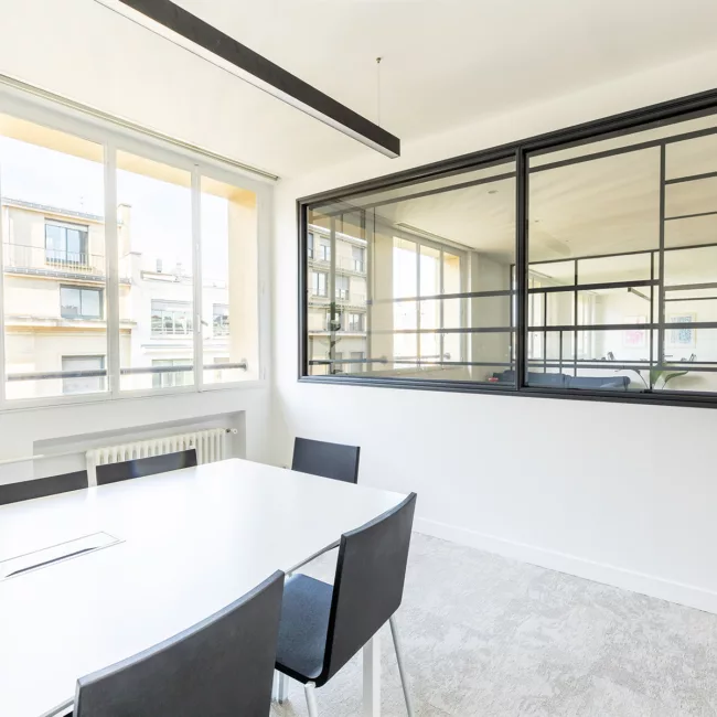 bureaux-rue-jean-jacques-rousseau-halles-reflex-8